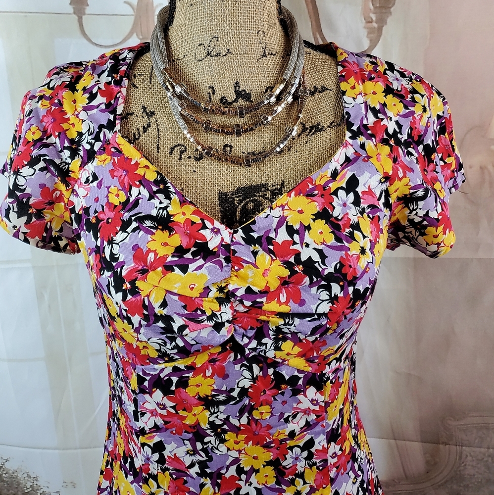 Allison Blair Vintage style Floral Maxi dress - Picture 4 of 7